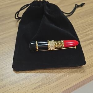 Elegant Red and Black Lipstick Brooch